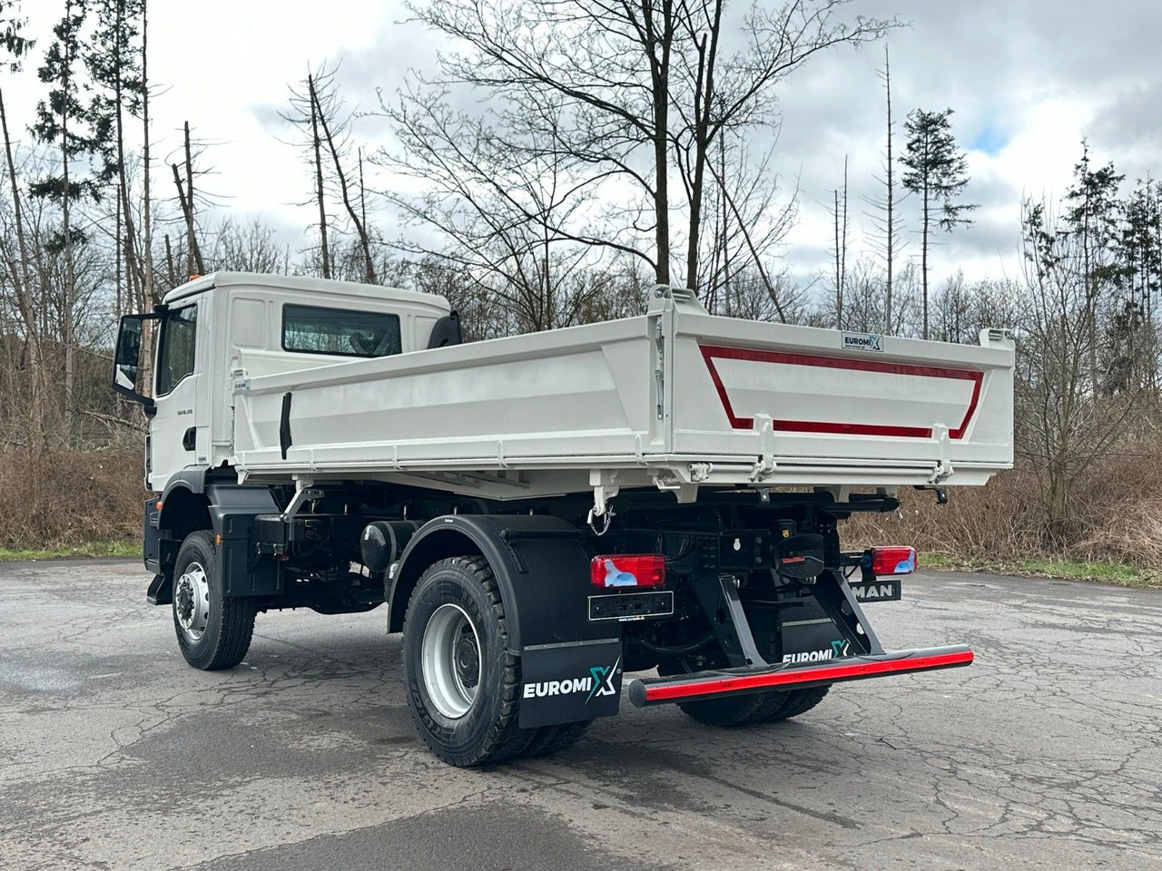 MAN TGM 18.320 4X4 Euro 6e Euromix 3-Seiten-Kipper - Camión volquete: foto 4 MAN TGM 18.320 4X4 Euro 6e Euromix 3-Seiten-Kipper - Camión volquete: foto 4