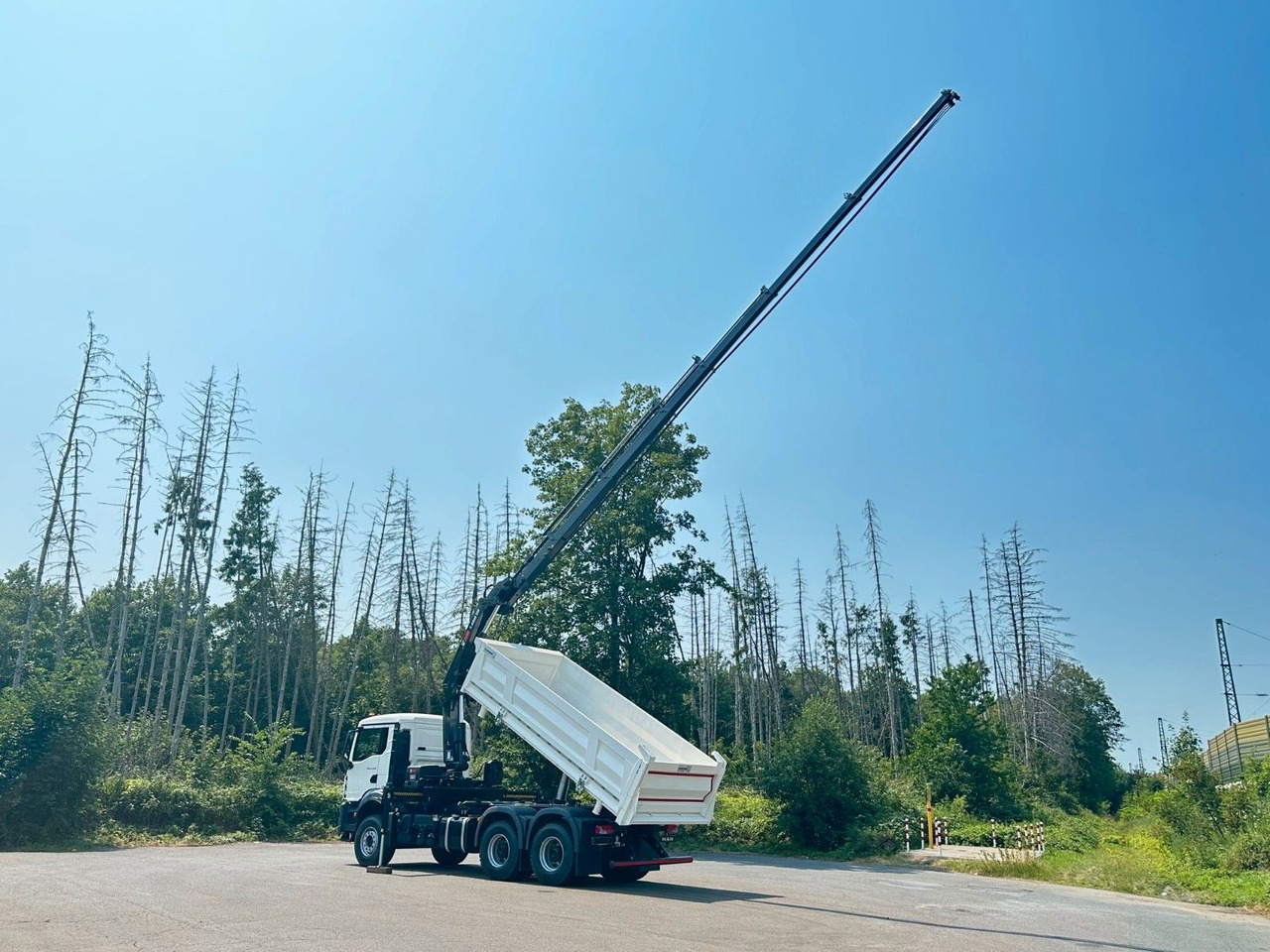 Camión volquete, Camión grúa MAN TGS 33.440 6x4 /3-Seiten- Kipper /  HIAB 228-6: foto 6