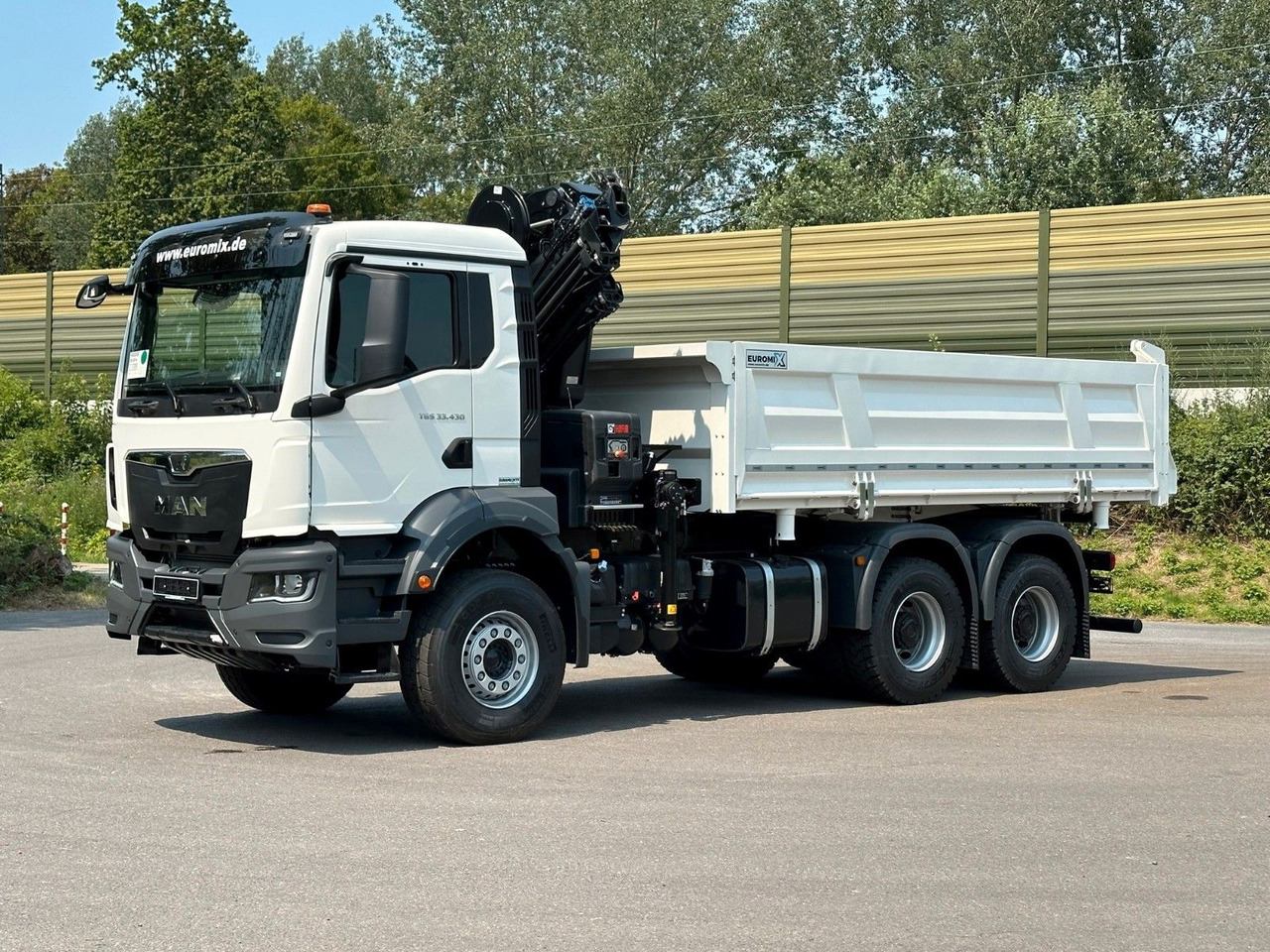 Camión volquete, Camión grúa MAN TGS 33.440 6x4 /3-Seiten- Kipper /  HIAB 228-6: foto 11