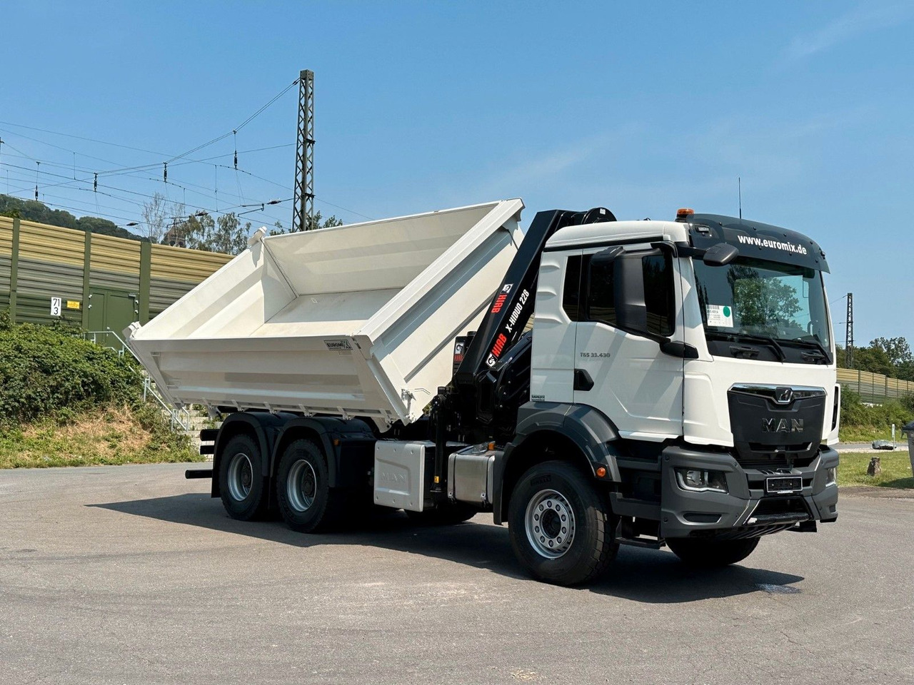 Camión volquete, Camión grúa MAN TGS 33.440 6x4 /3-Seiten- Kipper /  HIAB 228-6: foto 19