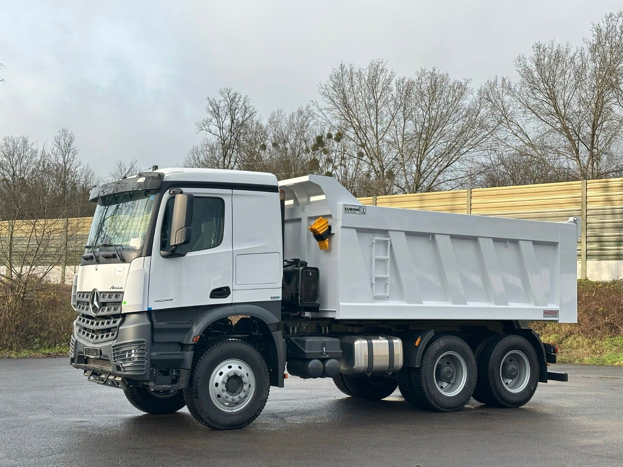 Mercedes-Benz 4048 6X4 Arcos 5 EuromixMTP Dumper Kipper - Camión volquete: foto 5 Mercedes-Benz 4048 6X4 Arcos 5 EuromixMTP Dumper Kipper - Camión volquete: foto 5