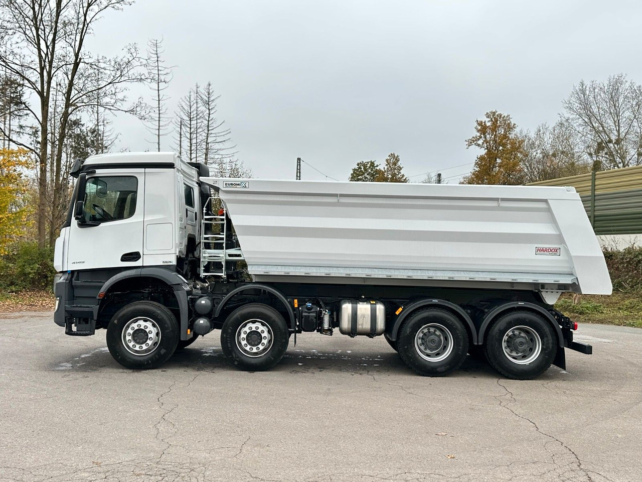 Mercedes-Benz AROCS 5 4145 8X4 E6e EuromixMTP 18m³ Kipper - Camión volquete: foto 3 Mercedes-Benz AROCS 5 4145 8X4 E6e EuromixMTP 18m³ Kipper - Camión volquete: foto 3