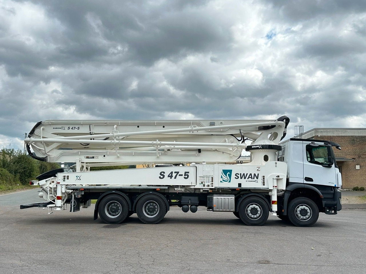 Camión hormigonera Mercedes-Benz Arocs 5 4142  8x4 SWAN TSP 47-5 160RZ ( 47m ): foto 9