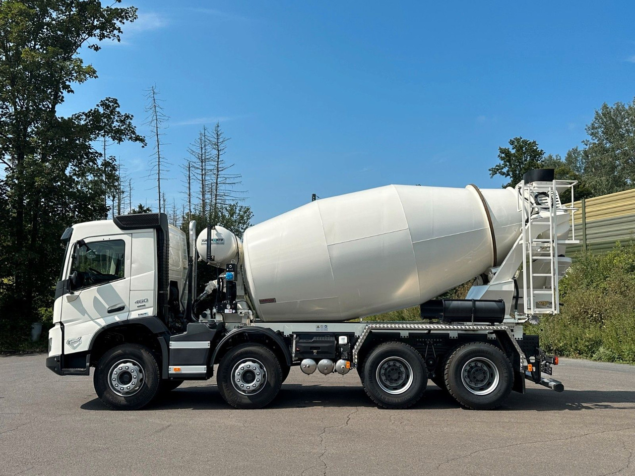 Volvo FMX 460 8x4 / EuromixMTP EM 9 L Euro6e - Camión hormigonera: foto 4 Volvo FMX 460 8x4 / EuromixMTP EM 9 L Euro6e - Camión hormigonera: foto 4