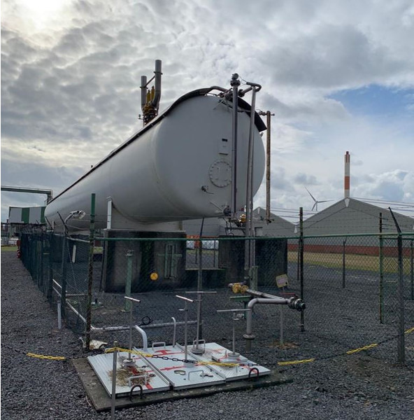 200m3 stationary gastank Gas, LPG, GPL, GAZ, Propane with Sun roof and appendages Used Tank ID 1.209 - Depósito de combustible: foto 2 200m3 stationary gastank Gas, LPG, GPL, GAZ, Propane with Sun roof and appendages Used Tank ID 1.209 - Depósito de combustible: foto 2