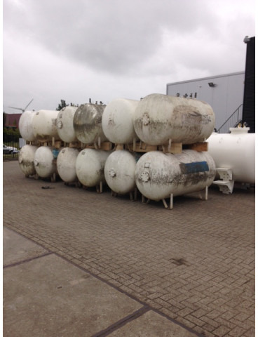 2700L(1,35 ton) Gastanks - Gas, Gaz, LPG, GPL, Propane, Butane tanks aboveground Used Tanks - Depósito de combustible: foto 2 2700L(1,35 ton) Gastanks - Gas, Gaz, LPG, GPL, Propane, Butane tanks aboveground Used Tanks - Depósito de combustible: foto 2