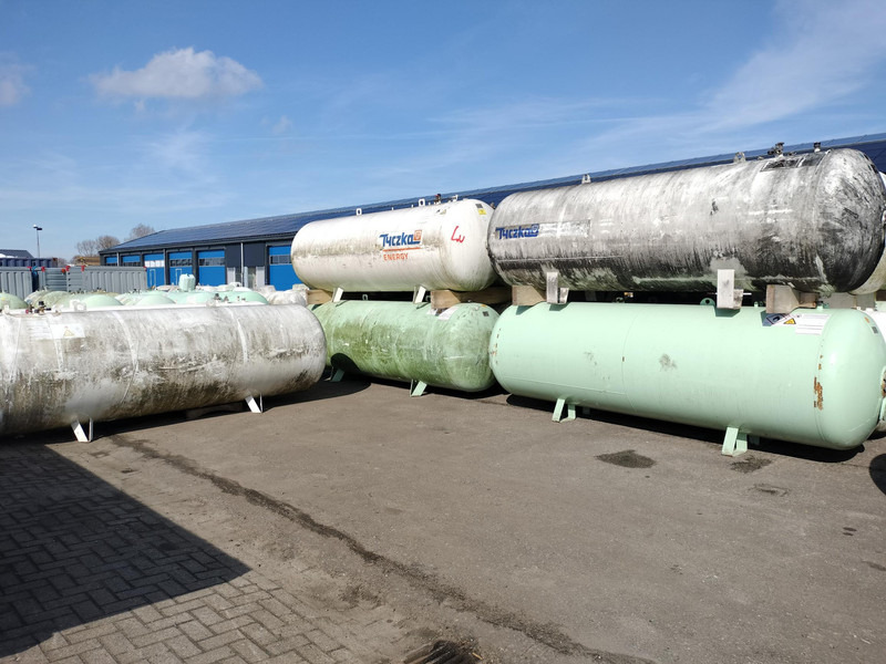 De Visser used 2700L & 4850L gastanks - Gas, Gaz, LPG, GPL, Propane, Butane tanks aboveground Used tanks - Depósito de combustible: foto 4 De Visser used 2700L & 4850L gastanks - Gas, Gaz, LPG, GPL, Propane, Butane tanks aboveground Used tanks - Depósito de combustible: foto 4