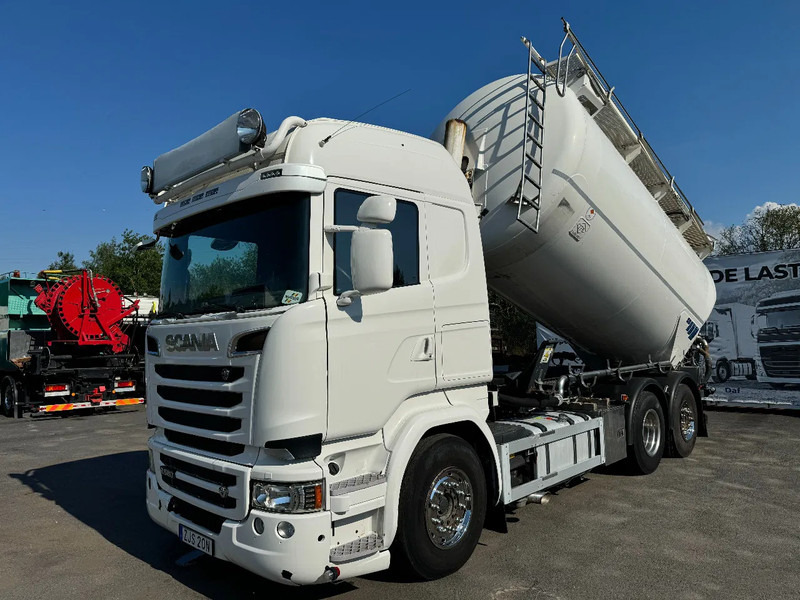 Scania R580 V8 6x2, Retarder, Compressor, Silo / Bulk, 2015 - Camión cisterna: foto 3 Scania R580 V8 6x2, Retarder, Compressor, Silo / Bulk, 2015 - Camión cisterna: foto 3