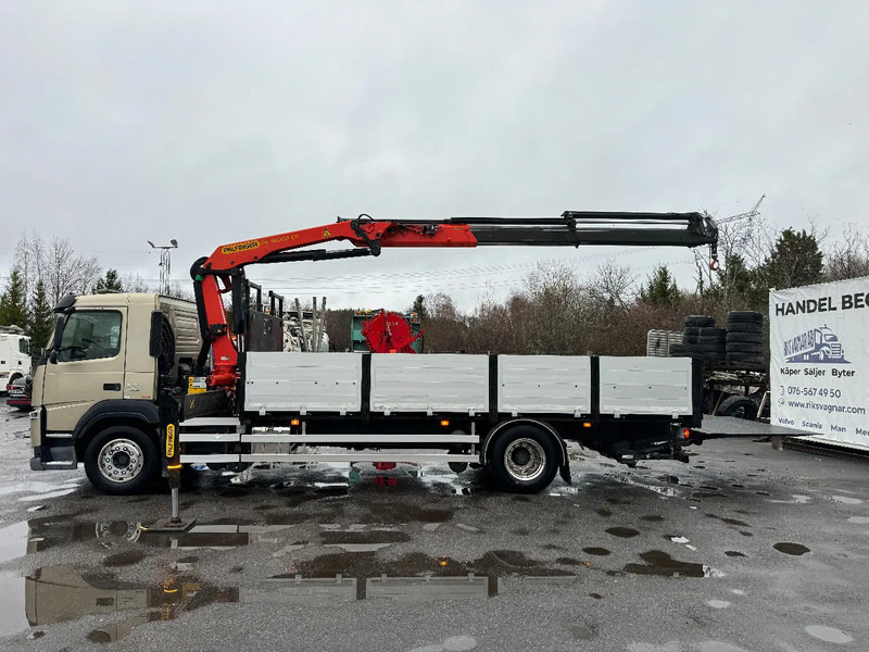 Volvo FM 11.330 4x2, Flatbed-truck with 18t/m Crane, 2014 - Camión caja abierta, Camión grúa: foto 4 Volvo FM 11.330 4x2, Flatbed-truck with 18t/m Crane, 2014 - Camión caja abierta, Camión grúa: foto 4