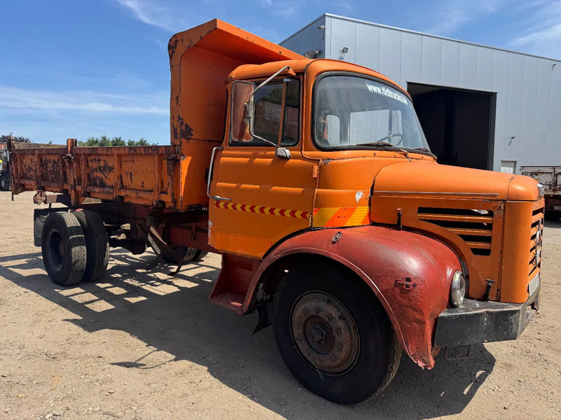 BERLIET L62 **4CYL-BENNE** - Camión volquete: foto 3 BERLIET L62 **4CYL-BENNE** - Camión volquete: foto 3