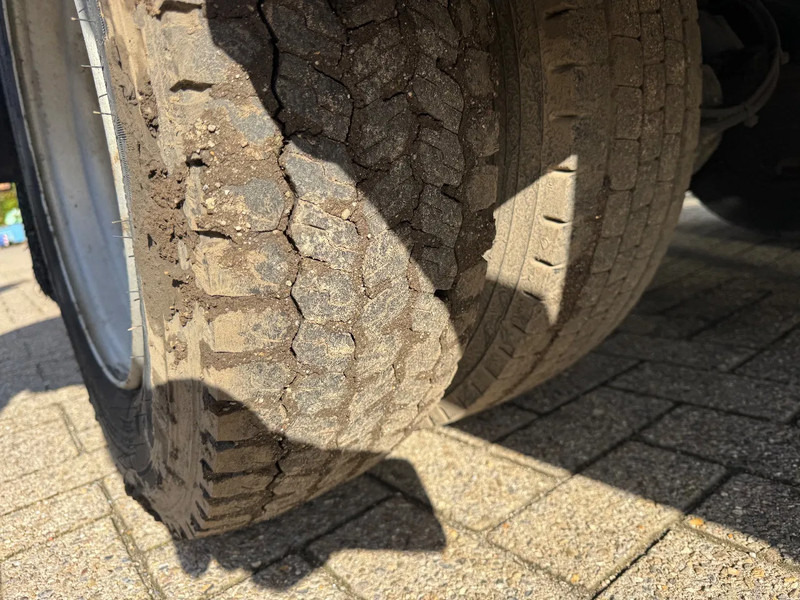 MAN 8.163 **BELGIAN TRUCK-FULL STEEL SUSPENSION** - Camión caja cerrada: foto 5 MAN 8.163 **BELGIAN TRUCK-FULL STEEL SUSPENSION** - Camión caja cerrada: foto 5