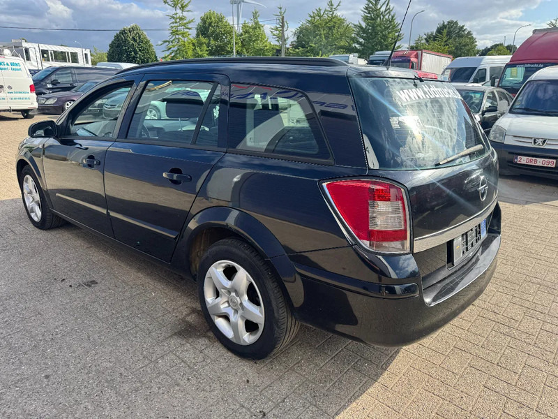 Opel Astra **1700CDTI-AIRCO-EURO 4** - Coche familiar: foto 5 Opel Astra **1700CDTI-AIRCO-EURO 4** - Coche familiar: foto 5