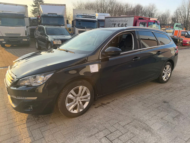Peugeot 308 **EURO 6-88KW** - Coche: foto 2 Peugeot 308 **EURO 6-88KW** - Coche: foto 2