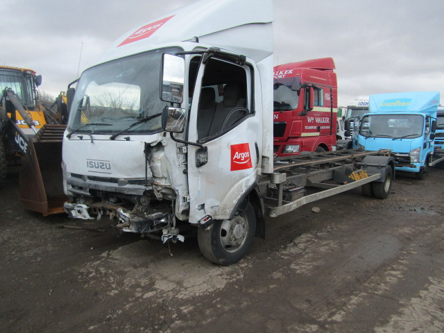 ISUZU N75 CHASSIS CAB 2013 / 2014 BREAKING - Camión: foto 2 ISUZU N75 CHASSIS CAB 2013 / 2014 BREAKING - Camión: foto 2