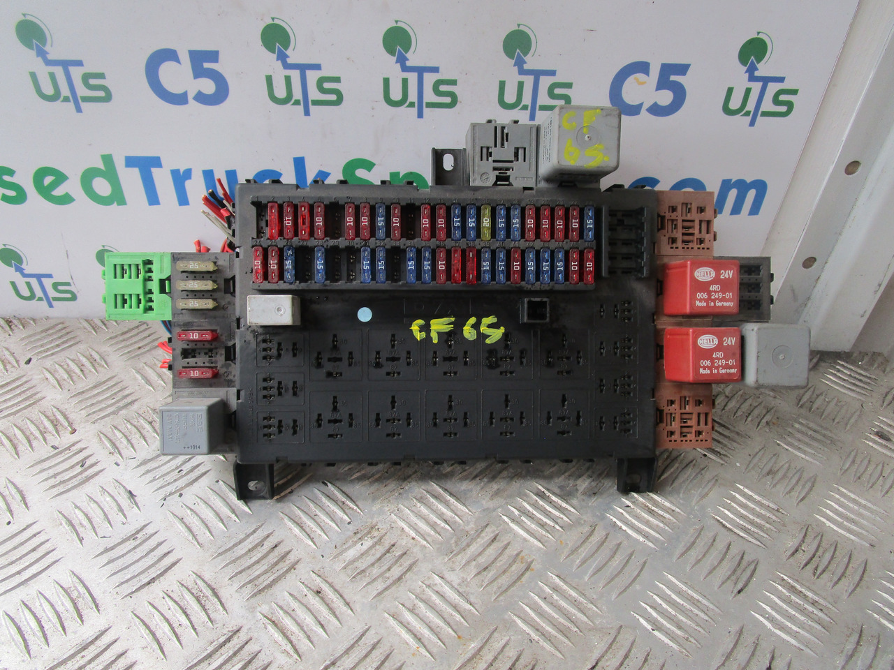 DAF CF 65 FUSEBOARD P/NO 518685102/02 - Sistema eléctrico para Camión: foto 1 DAF CF 65 FUSEBOARD P/NO 518685102/02 - Sistema eléctrico para Camión: foto 1
