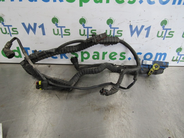 DAF XF 105 PACCAR ECU HARNESS P/NO 1737551/01 - Sistema eléctrico para Camión: foto 1 DAF XF 105 PACCAR ECU HARNESS P/NO 1737551/01 - Sistema eléctrico para Camión: foto 1