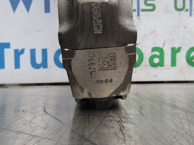 IVECO STRALIS CURSOR 10 CONROD PISTON - Motor y piezas para Camión: foto 2 IVECO STRALIS CURSOR 10 CONROD PISTON - Motor y piezas para Camión: foto 2