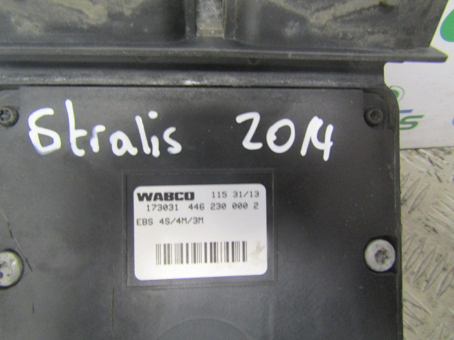 IVECO STRALIS WABCO FOOT BRAKE MAIN VALVE P/NO 4462300002 / 4800200100 - Piezas de freno para Camión: foto 2 IVECO STRALIS WABCO FOOT BRAKE MAIN VALVE P/NO 4462300002 / 4800200100 - Piezas de freno para Camión: foto 2