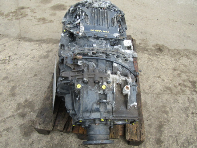 IVECO STRALIS ZF ASTRONIC GEARBOX TYPE 12A5 2330 TD - Caja de cambios para Camión: foto 2 IVECO STRALIS ZF ASTRONIC GEARBOX TYPE 12A5 2330 TD - Caja de cambios para Camión: foto 2