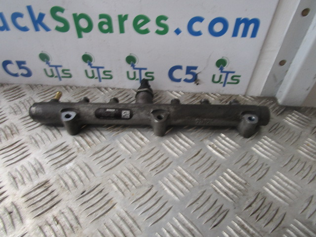 MAN TGL DO834 LFL54 BOSCH FUEL RAIL P/NO 0445224033 - Motor y piezas para Camión: foto 1 MAN TGL DO834 LFL54 BOSCH FUEL RAIL P/NO 0445224033 - Motor y piezas para Camión: foto 1