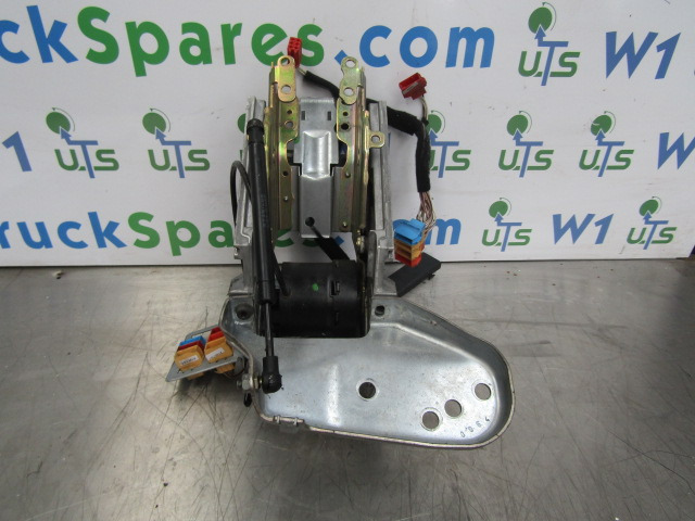MAN TGM / TGS STEERING COLUMN ADJUSTER 7360003131 - Cabina e interior para Camión: foto 1 MAN TGM / TGS STEERING COLUMN ADJUSTER 7360003131 - Cabina e interior para Camión: foto 1