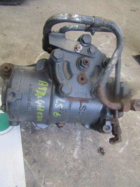 MERCEDES ATEGO STEERING BOX TYPE LS6 P/NO 974-481-0201 - Dirección para Camión: foto 1 MERCEDES ATEGO STEERING BOX TYPE LS6 P/NO 974-481-0201 - Dirección para Camión: foto 1