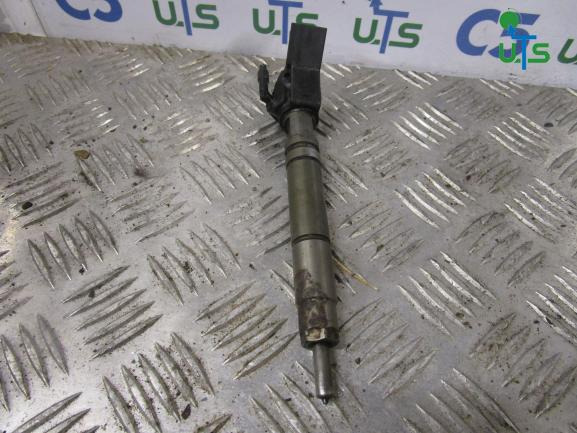 MERCEDES SPRINTER 313 INJECTORS P/NO 1445115 - Procesamiento de combustible para Camión: foto 2 MERCEDES SPRINTER 313 INJECTORS P/NO 1445115 - Procesamiento de combustible para Camión: foto 2