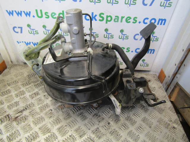 MITSUBISHI FUSO 7C BRAKE SERVO COMPLETE - Piezas de freno para Camión: foto 1 MITSUBISHI FUSO 7C BRAKE SERVO COMPLETE - Piezas de freno para Camión: foto 1