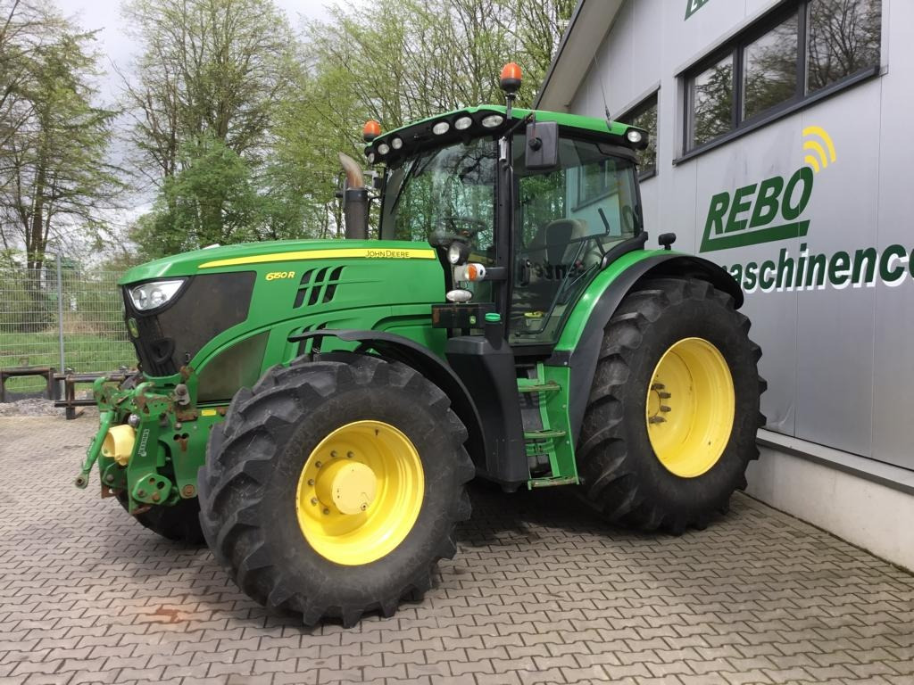 John Deere 6150R - Tractor: foto 1 John Deere 6150R - Tractor: foto 1