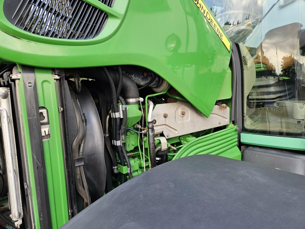 John Deere 6630 Premium - Tractor: foto 5 John Deere 6630 Premium - Tractor: foto 5