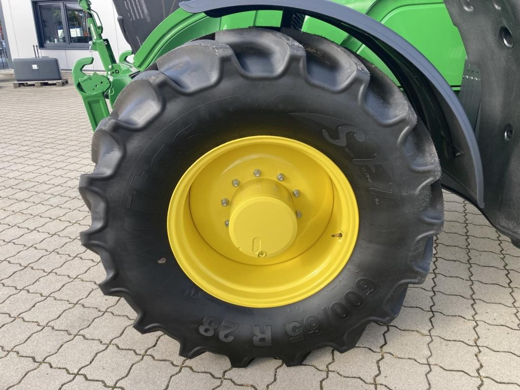 Leasing de John Deere 6M240 John Deere 6M240: foto 17