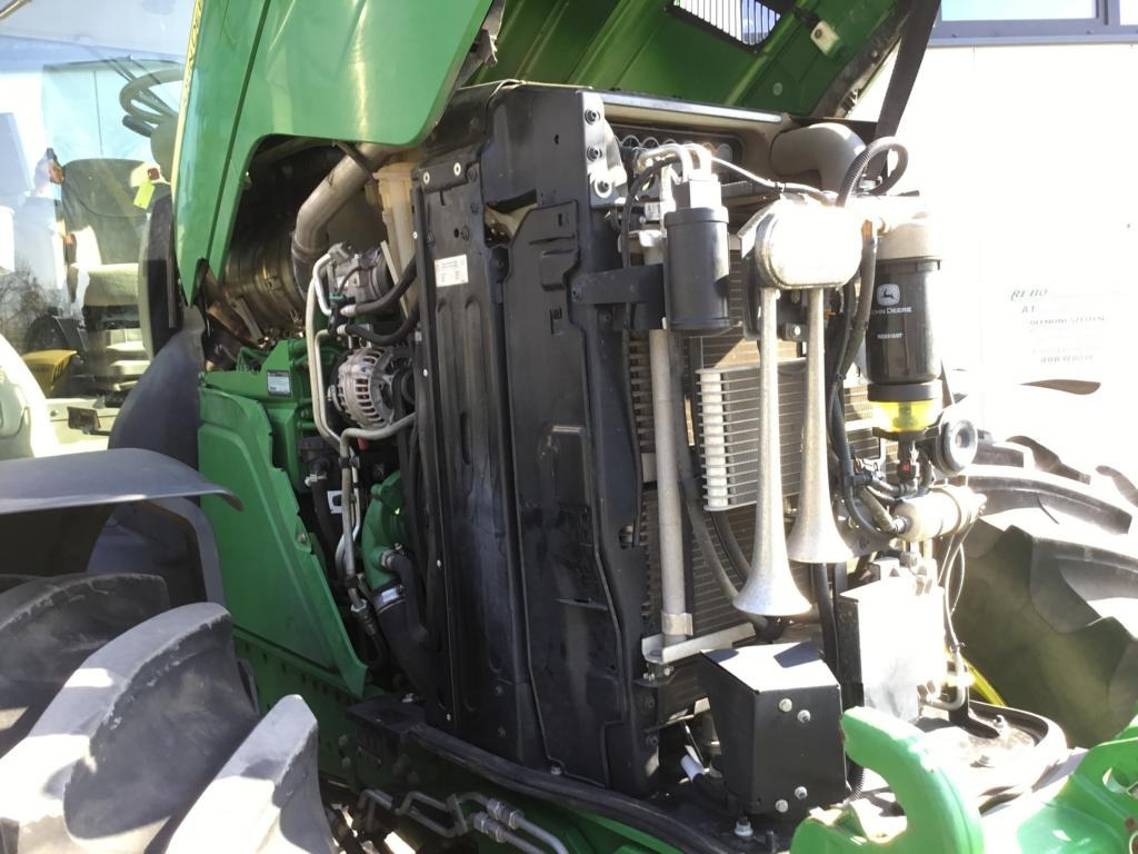 John Deere TRAKTOR 6155R - Tractor: foto 3 John Deere TRAKTOR 6155R - Tractor: foto 3