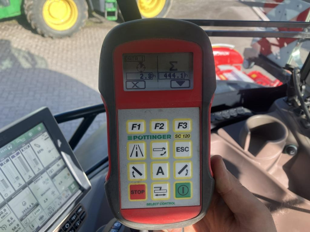 Pöttinger NOVACAT A10 CF - Segadora: foto 3 Pöttinger NOVACAT A10 CF - Segadora: foto 3