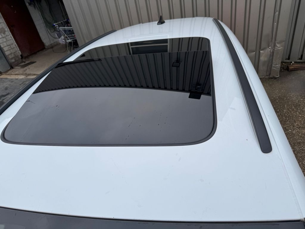 Skoda Enyaq iV 60 ecoSuite 45.000 KM Panoramadach - SUV/ Todoterreno: foto 4 Skoda Enyaq iV 60 ecoSuite 45.000 KM Panoramadach - SUV/ Todoterreno: foto 4