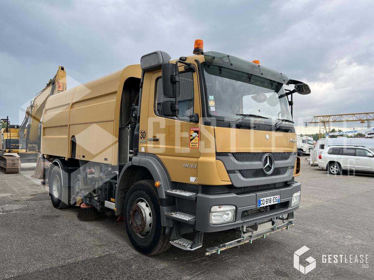 Mercedes AXOR 1833 - Barredora vial: foto 4 Mercedes AXOR 1833 - Barredora vial: foto 4