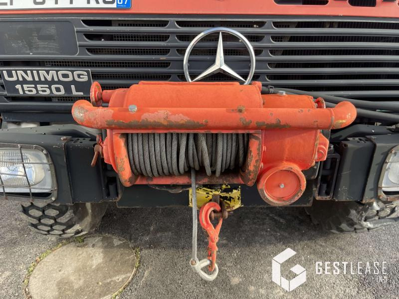Mercedes UNIMOG 1550 L - Otros maquinaria: foto 5 Mercedes UNIMOG 1550 L - Otros maquinaria: foto 5
