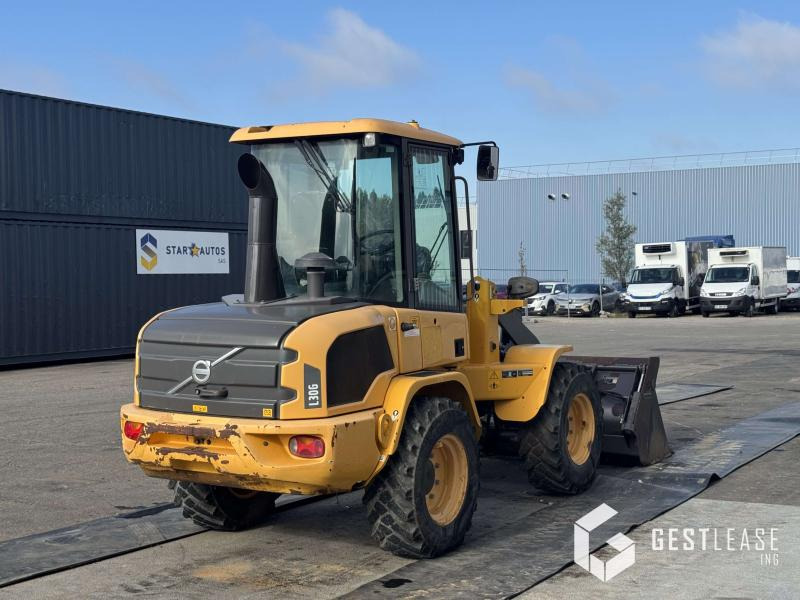 Volvo L30G - Cargadora de ruedas: foto 3 Volvo L30G - Cargadora de ruedas: foto 3