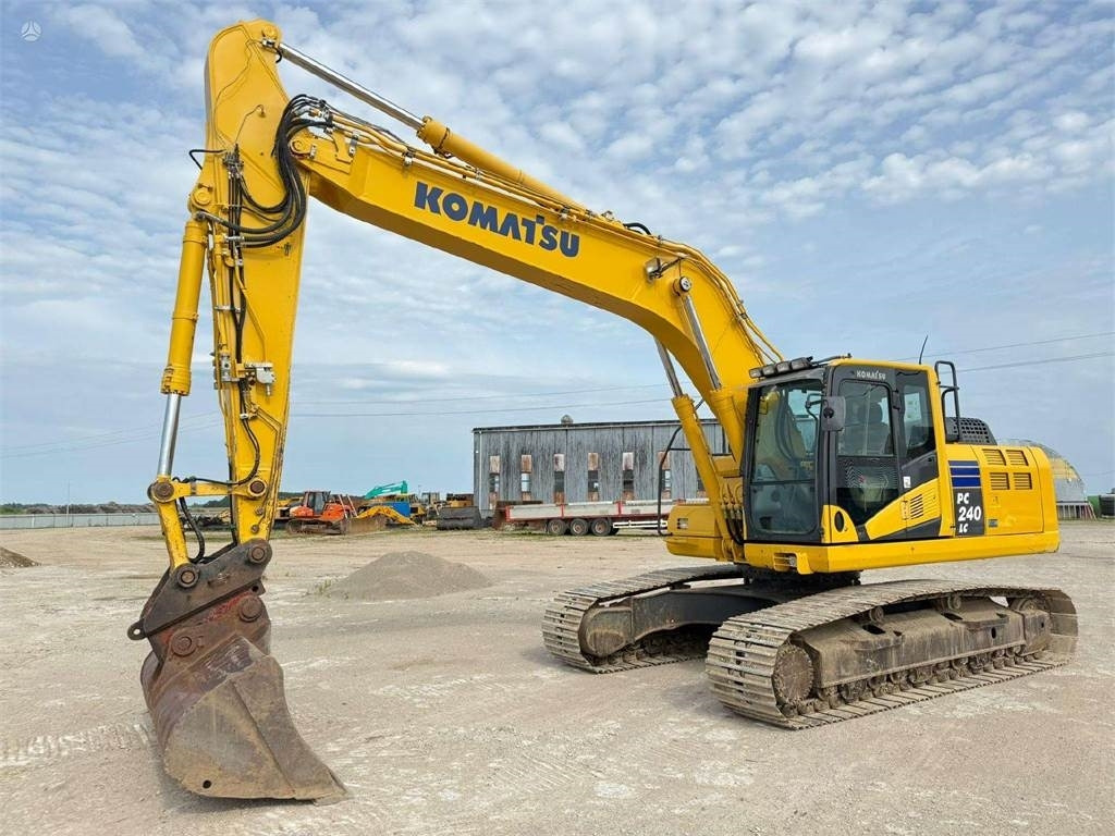 Komatsu PC 240 LC-10 - Excavadora de cadenas: foto 1 Komatsu PC 240 LC-10 - Excavadora de cadenas: foto 1