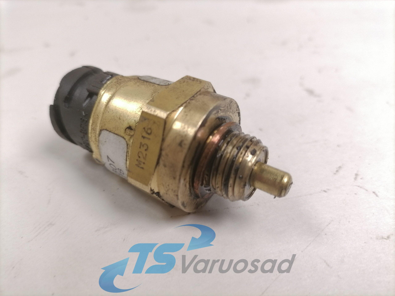 DAF Sensor, oil pressure 1673078 - Sensor para Camión: foto 2 DAF Sensor, oil pressure 1673078 - Sensor para Camión: foto 2