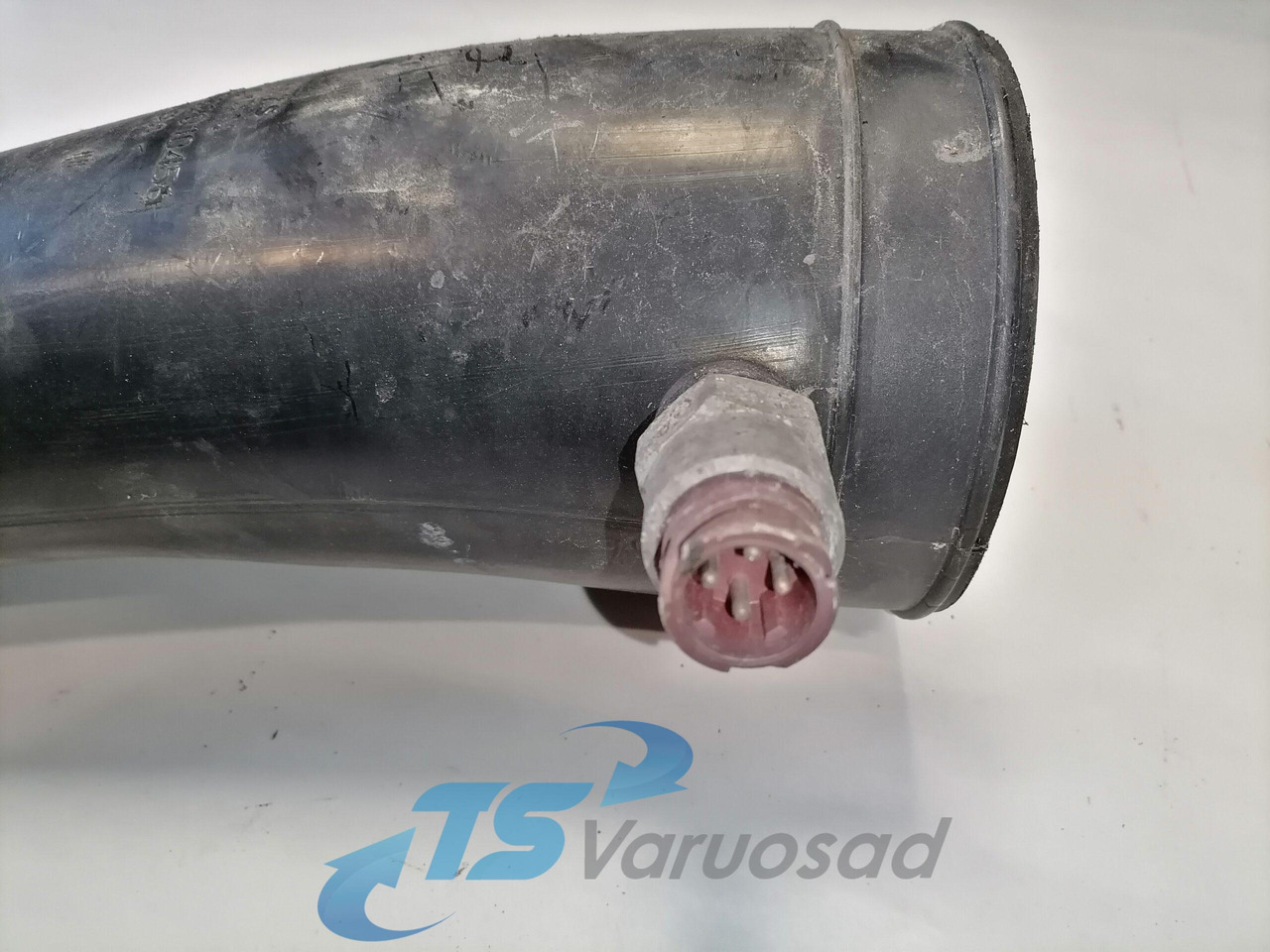 MAN Air intake 81082010456 - Sistema de admisión de aire para Camión: foto 4 MAN Air intake 81082010456 - Sistema de admisión de aire para Camión: foto 4