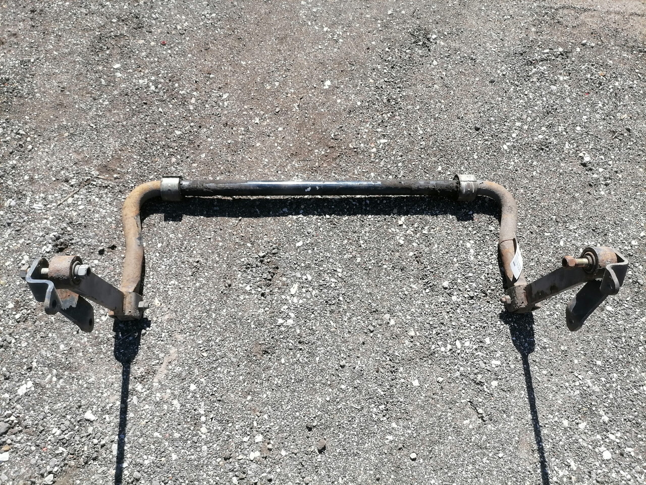 MAN Anti-roll bar 81437156074 - Barra estabilizadora para Camión: foto 2 MAN Anti-roll bar 81437156074 - Barra estabilizadora para Camión: foto 2