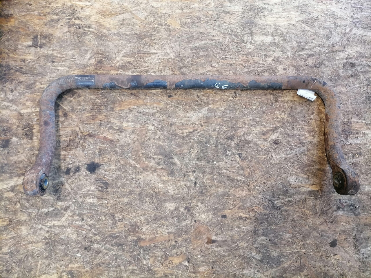 MAN Anti-roll bar 81437156108 - Barra estabilizadora para Camión: foto 2 MAN Anti-roll bar 81437156108 - Barra estabilizadora para Camión: foto 2