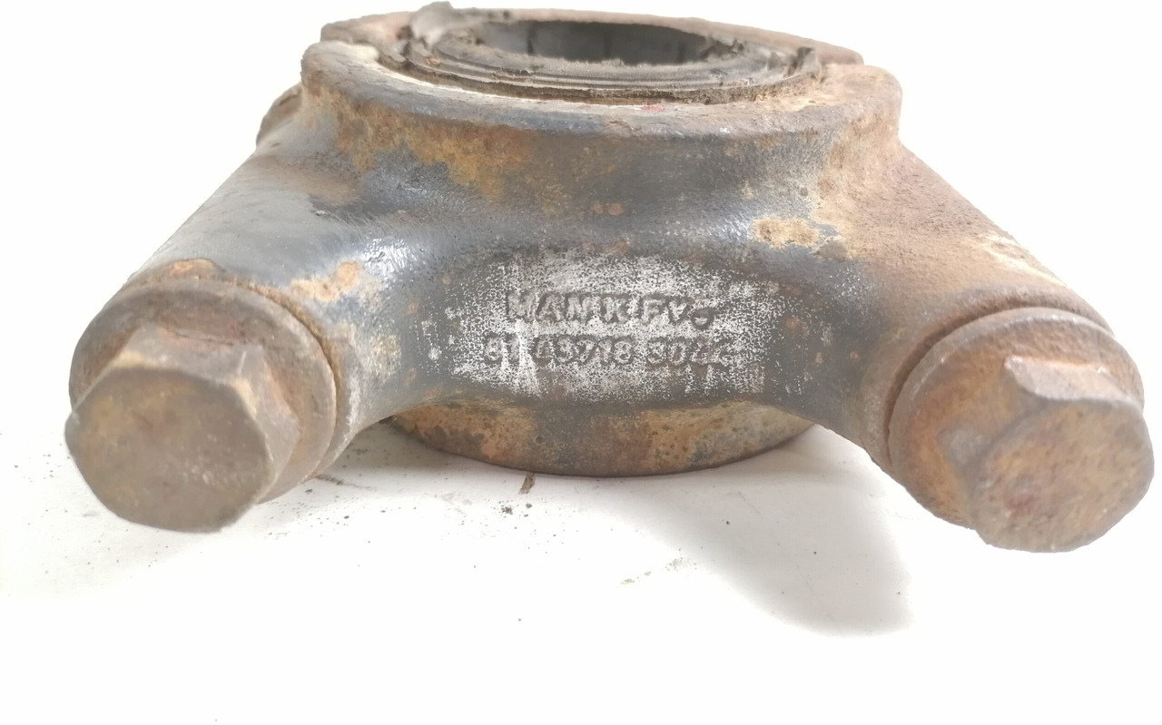 MAN Anti-roll bar bracket 81437183044 - Barra estabilizadora para Camión: foto 2 MAN Anti-roll bar bracket 81437183044 - Barra estabilizadora para Camión: foto 2