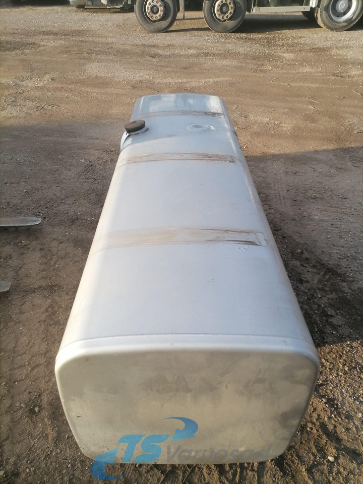 MAN Kütusepaak 800L 81122015598 - Depósito de combustible para Camión: foto 3 MAN Kütusepaak 800L 81122015598 - Depósito de combustible para Camión: foto 3