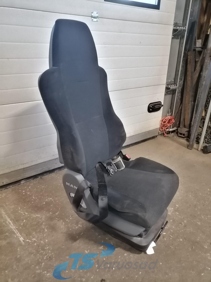 MAN Passenger seat 81623076326 - Asiento para Camión: foto 2 MAN Passenger seat 81623076326 - Asiento para Camión: foto 2