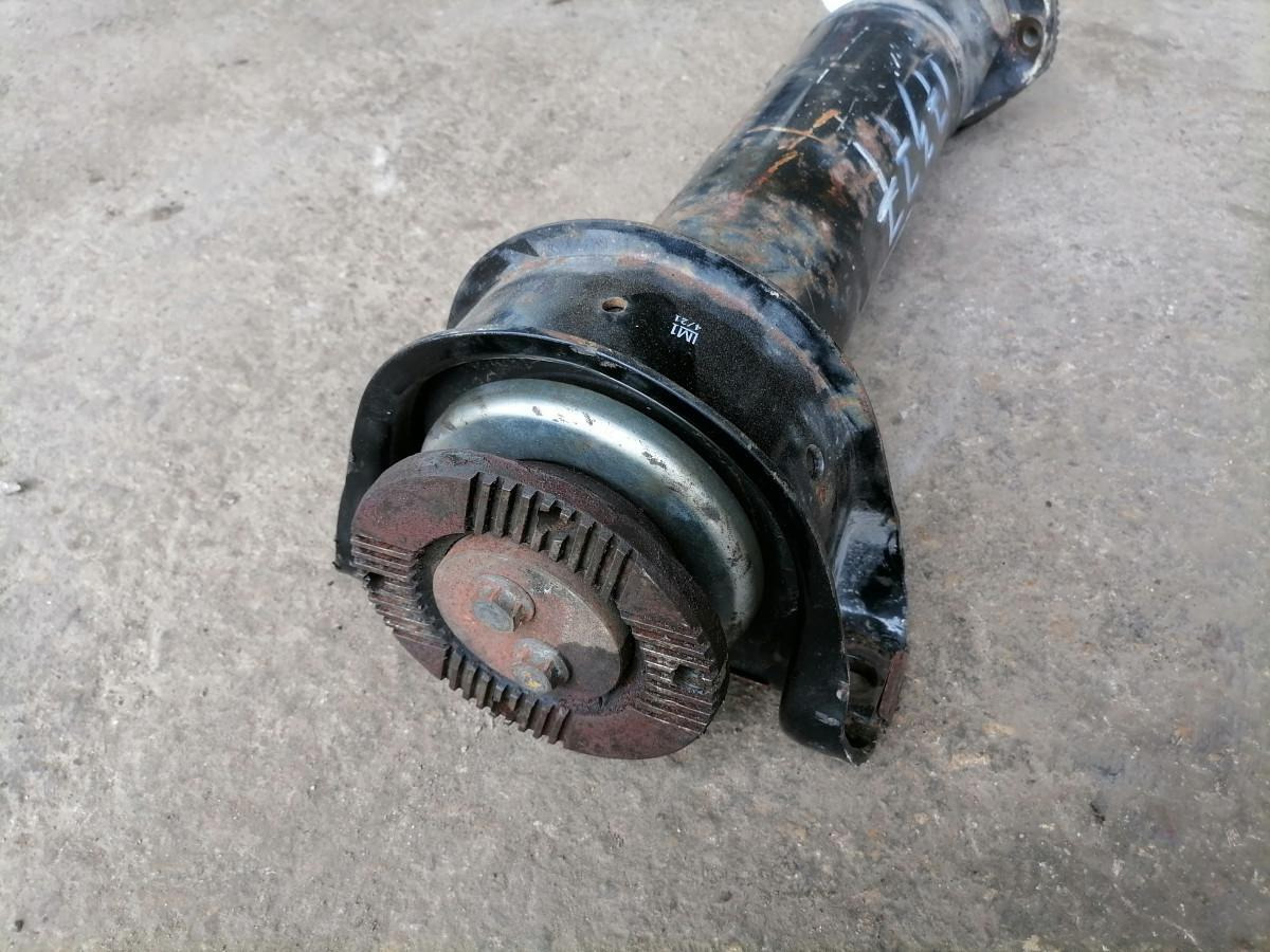 MAN Propeller shaft 81393526055 - Árbol de transmisión para Camión: foto 4 MAN Propeller shaft 81393526055 - Árbol de transmisión para Camión: foto 4