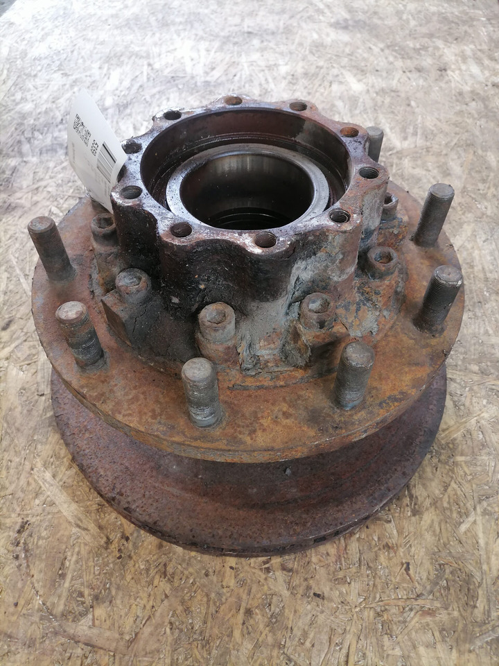 MAN Rear axel hub 81357013155 - Cubo para Camión: foto 3 MAN Rear axel hub 81357013155 - Cubo para Camión: foto 3