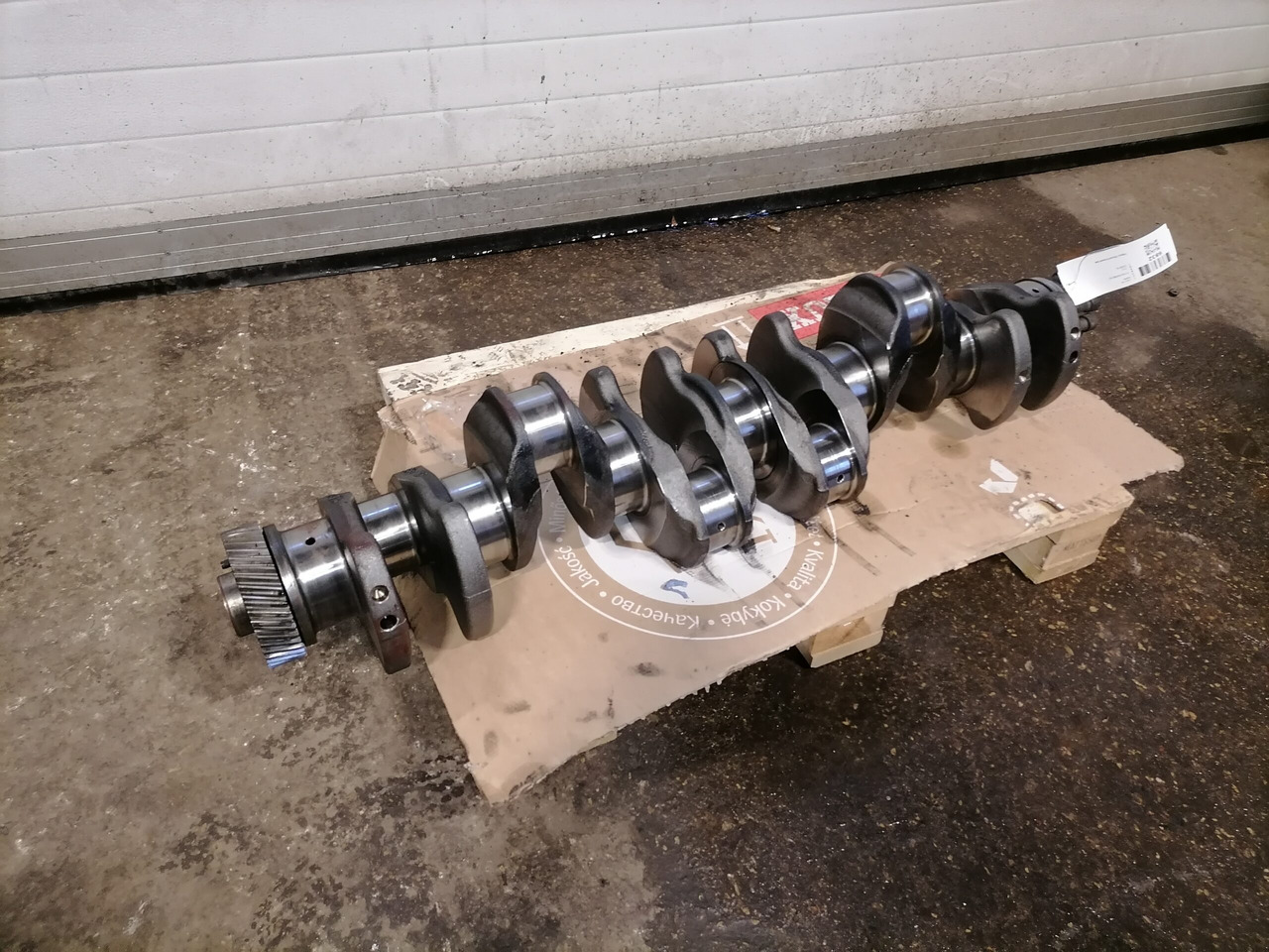 MAN Väntvõll 51021006018 - Cigüeñal para Camión: foto 1 MAN Väntvõll 51021006018 - Cigüeñal para Camión: foto 1