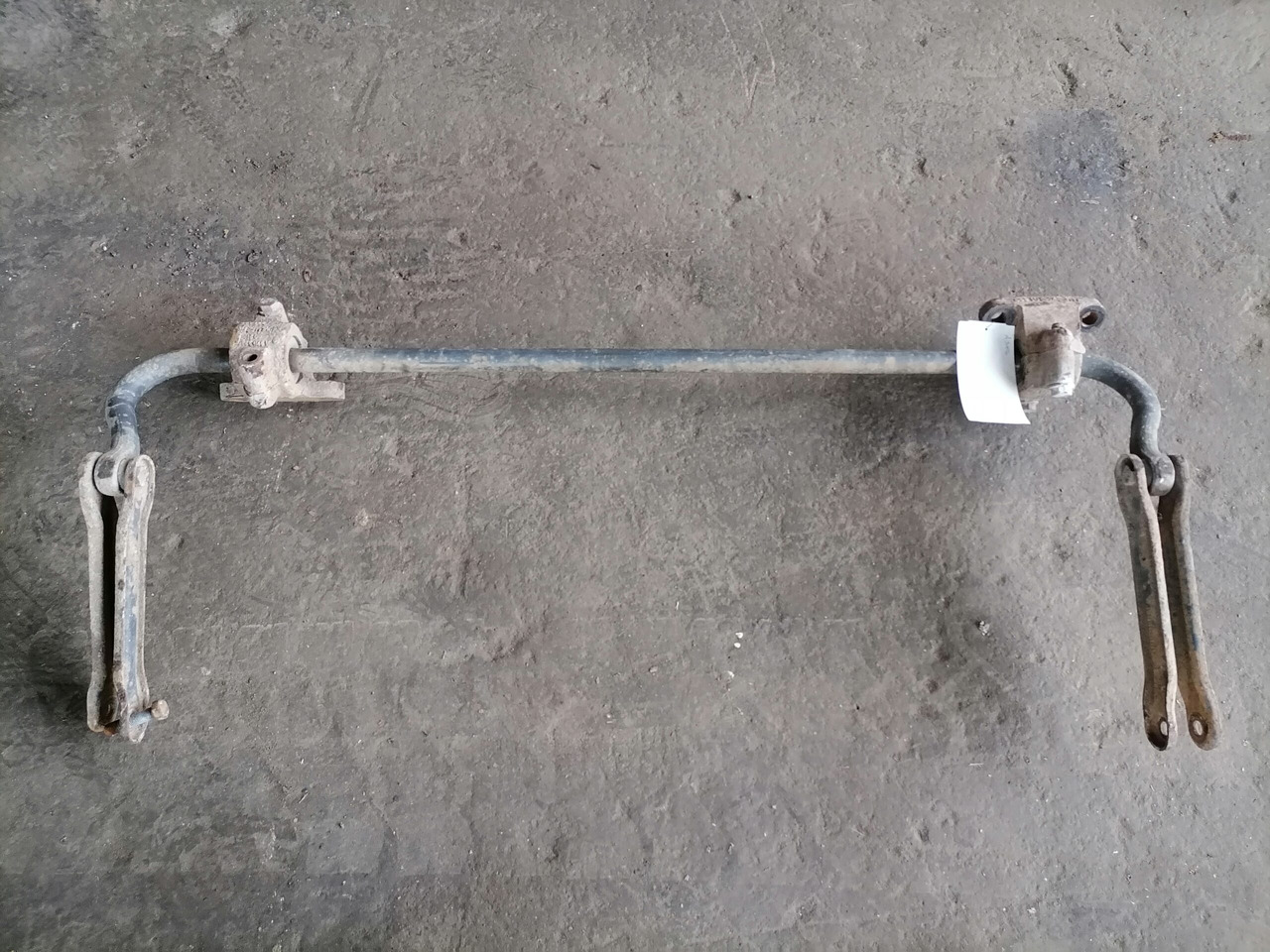 MB Anti-roll bar A9703200411 - Barra estabilizadora para Camión: foto 2 MB Anti-roll bar A9703200411 - Barra estabilizadora para Camión: foto 2