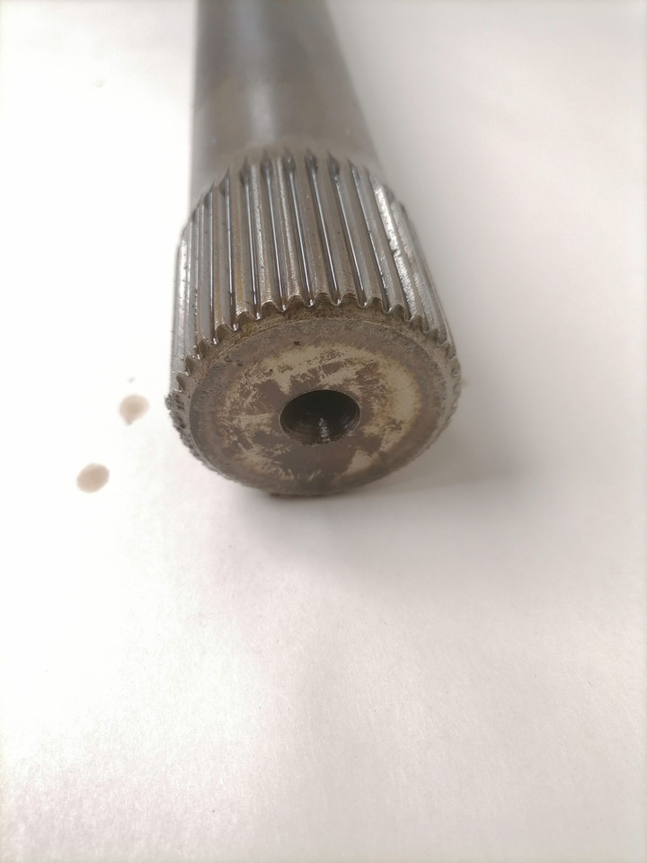 MB Drive shaft A9703570301 - Palier para Camión: foto 3 MB Drive shaft A9703570301 - Palier para Camión: foto 3